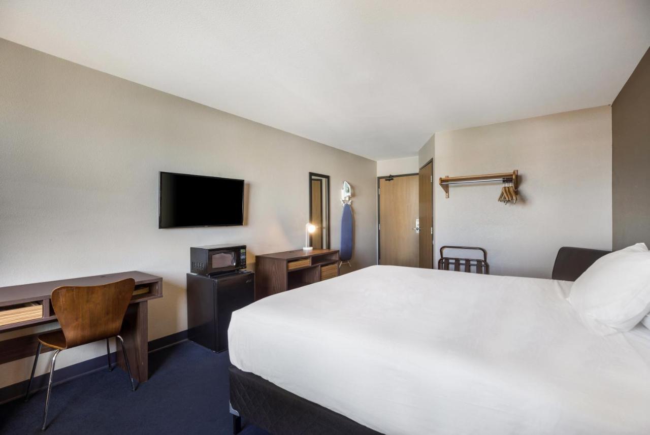 Americas Best Value Inn Спаркс Экстерьер фото
