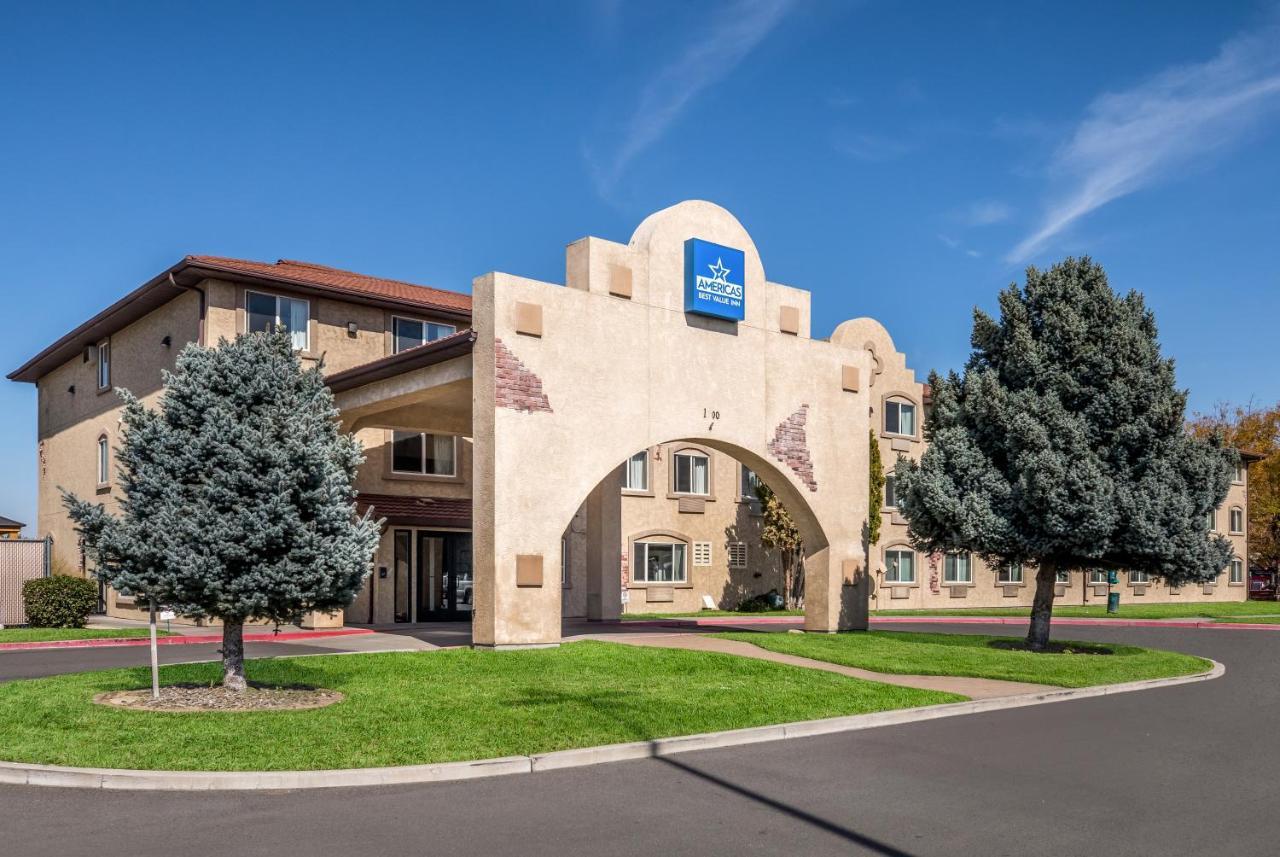Americas Best Value Inn Спаркс Экстерьер фото