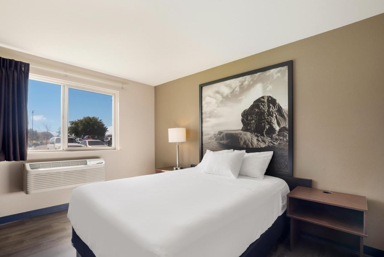 Americas Best Value Inn Спаркс Экстерьер фото