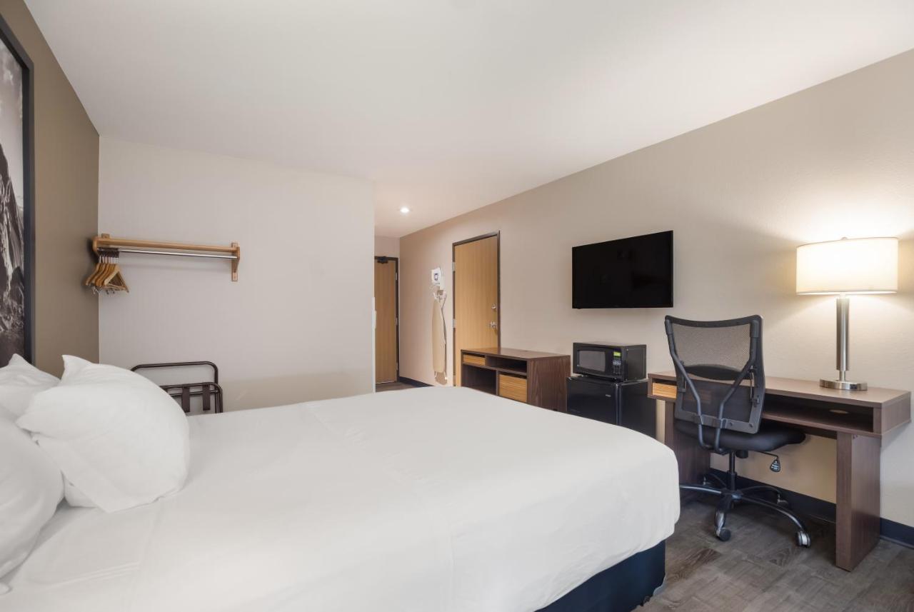 Americas Best Value Inn Спаркс Экстерьер фото